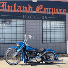 Load image into Gallery viewer, 2018 -2020 Softail Deluxe
